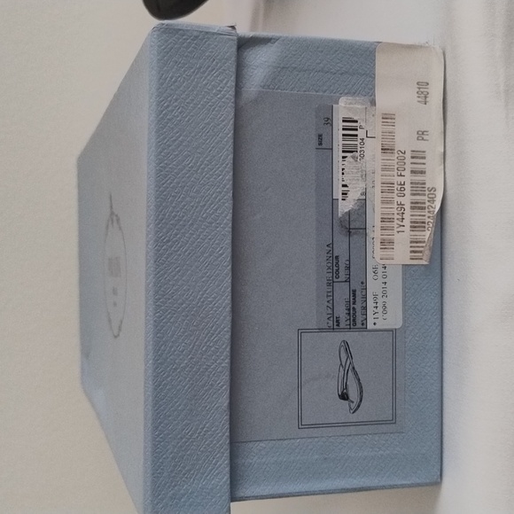 Prada Black Patent Leather Logo Flip Flops Sandals Sz 39, US 8.5-9 - Picture 7 of 8